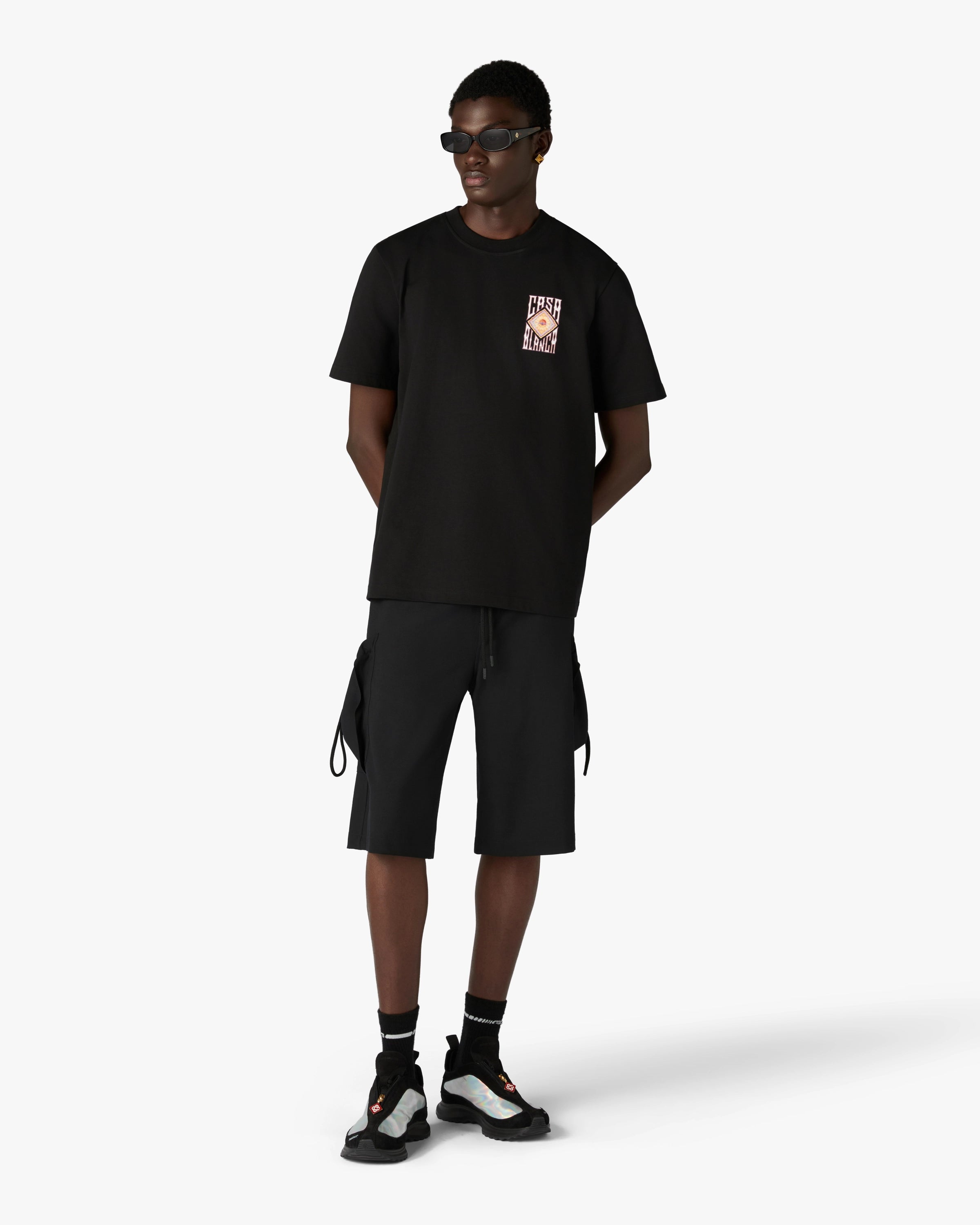 T-shirt noir à manches courtes Hermons Mirage