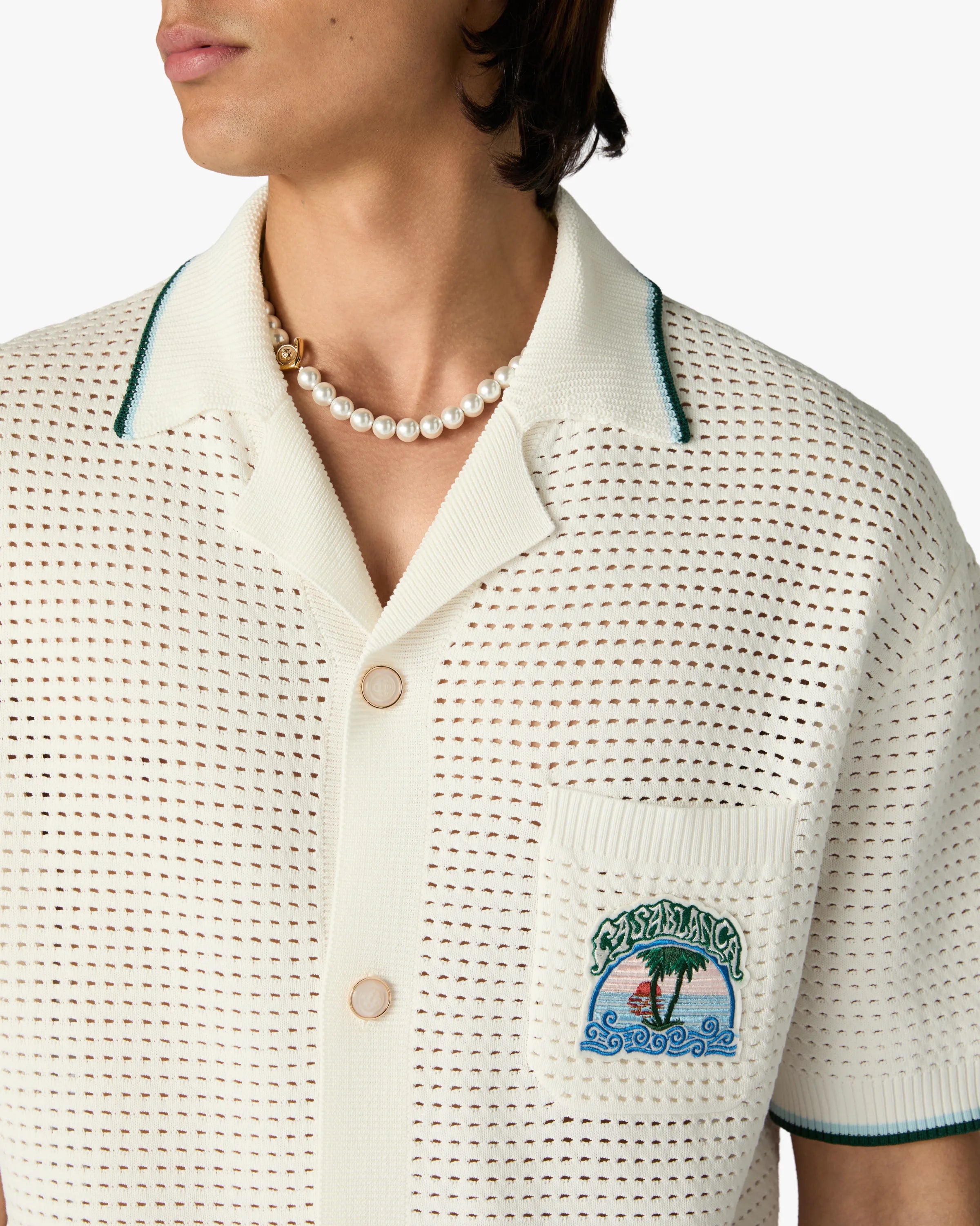 White Palm Tree Emblem Crochet Short Sleeve Shirt