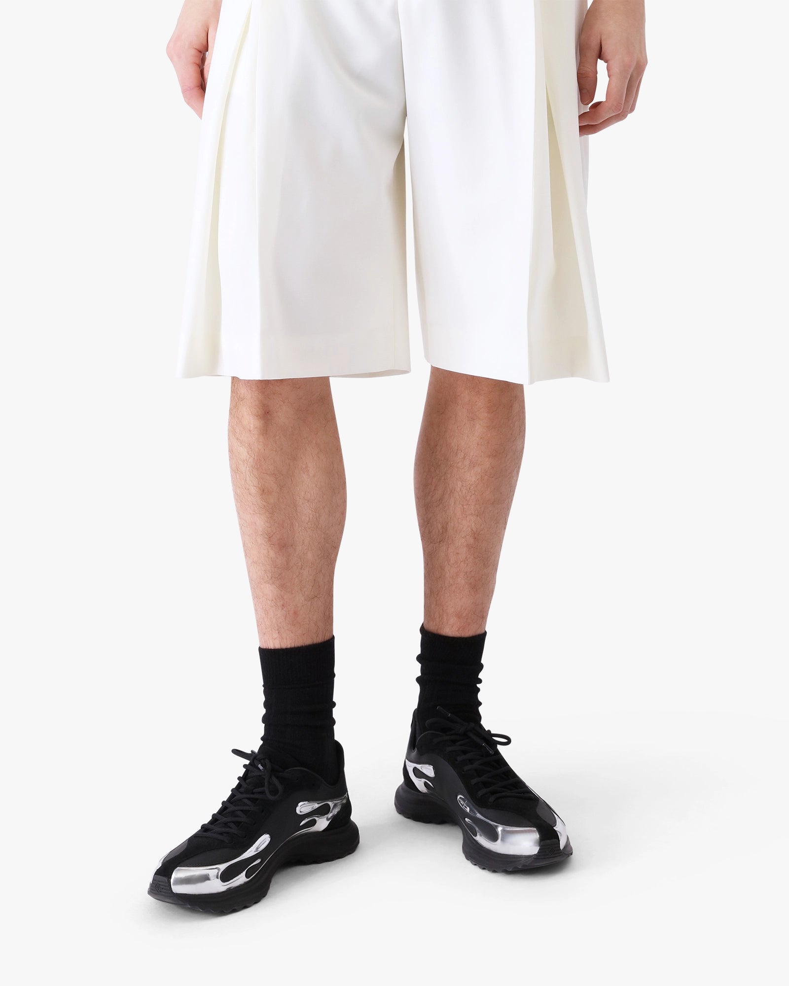 White Pleated Baggy Shorts